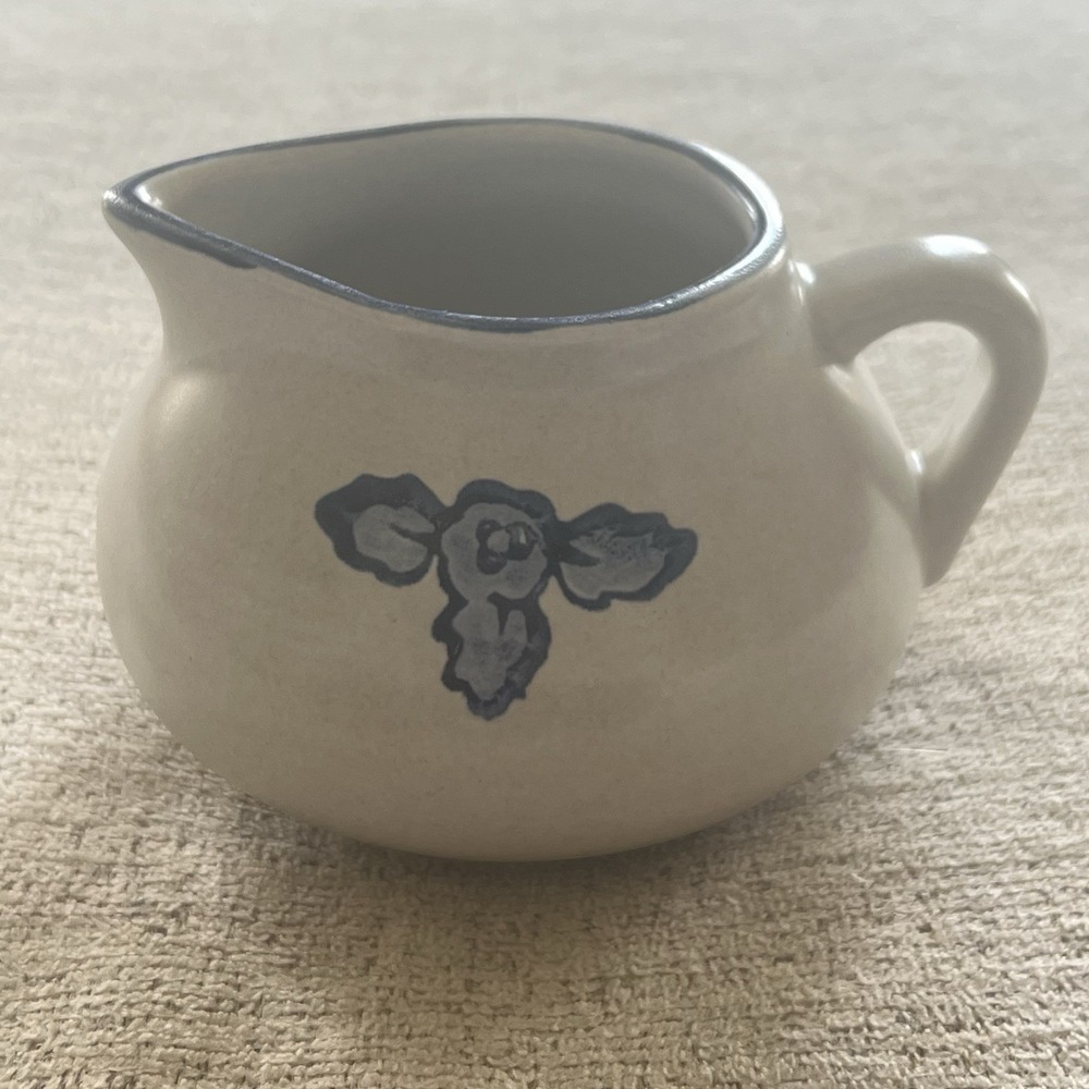Pfaltzgraff Yorktowne Vintage Creamer Gravy Boat Cottage Core